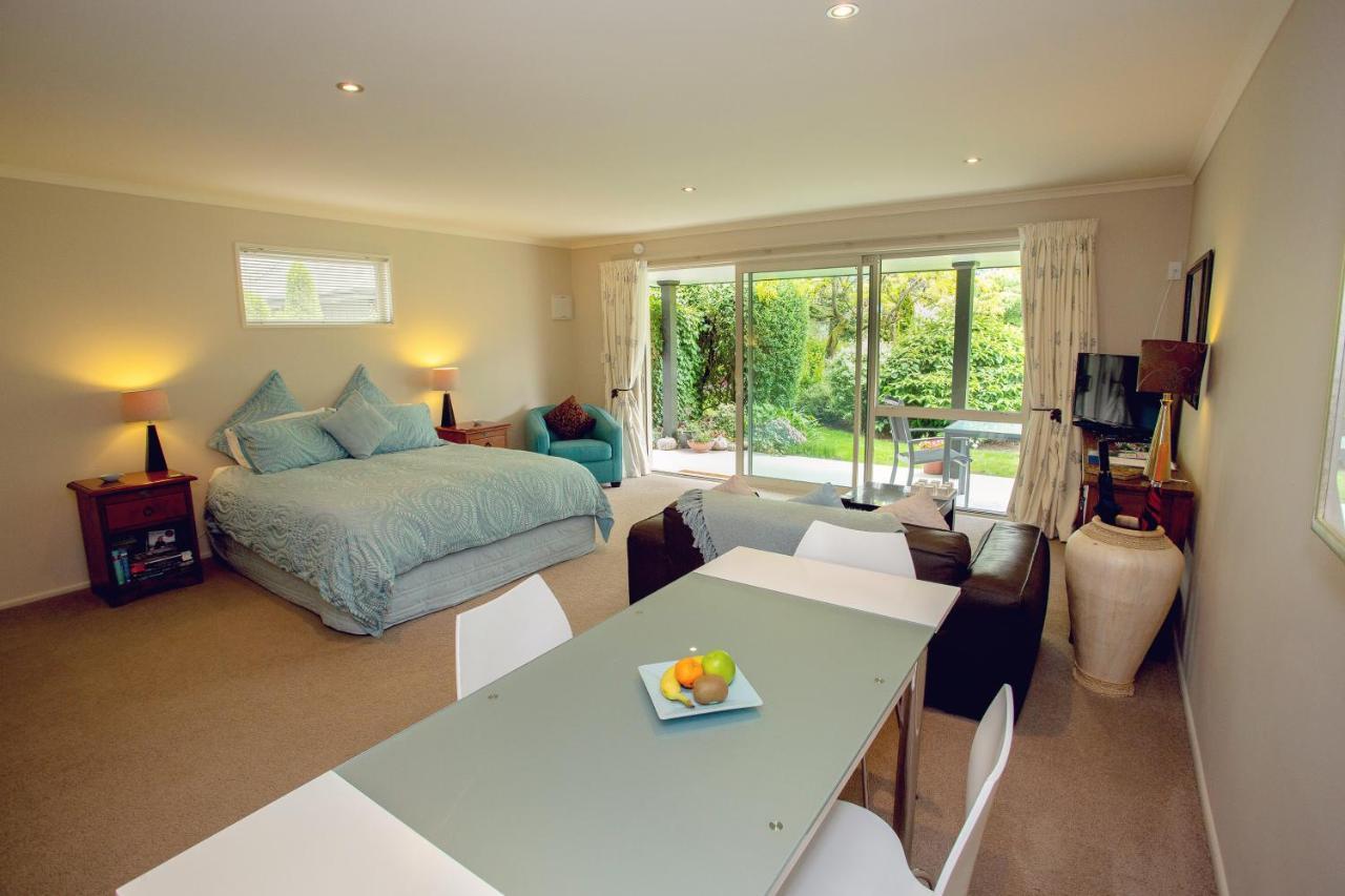 Marchmont Gardens Bed & Breakfast Hanmer Springs Bagian luar foto
