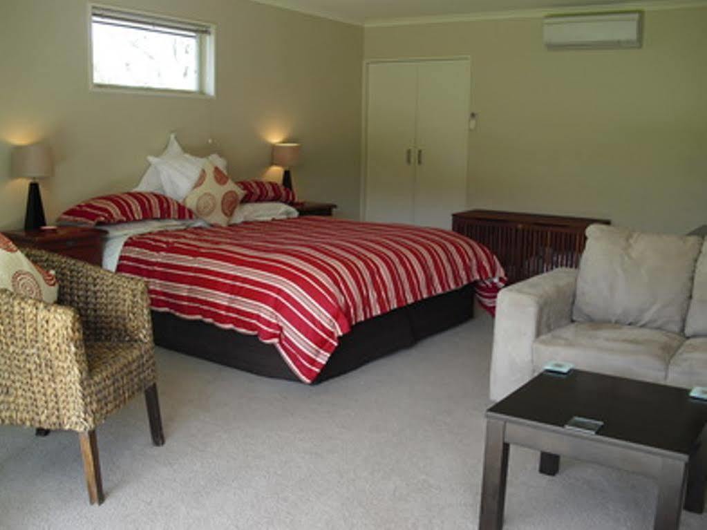 Marchmont Gardens Bed & Breakfast Hanmer Springs Bagian luar foto